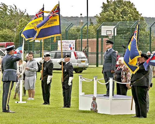 2011_06_Village_Gala_Central_Band_Of The_Royal_Air_Force_037.jpg